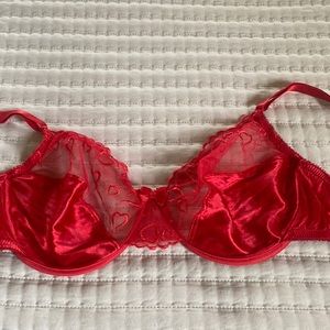 Vintage Victoria’s Secret bra